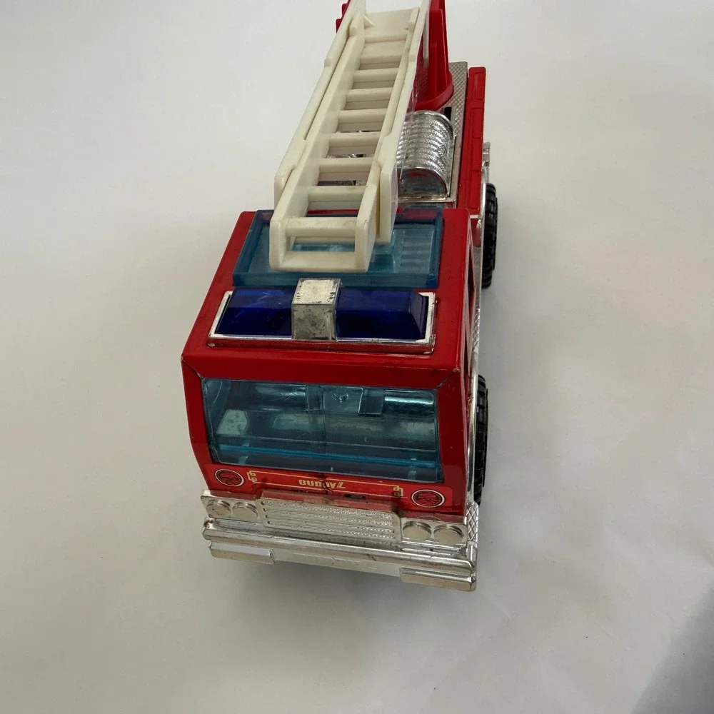 Vintage 1989 Buddy L Big Bruiser Pumper Fire Truck Ladder Lights & Sound Toy 10